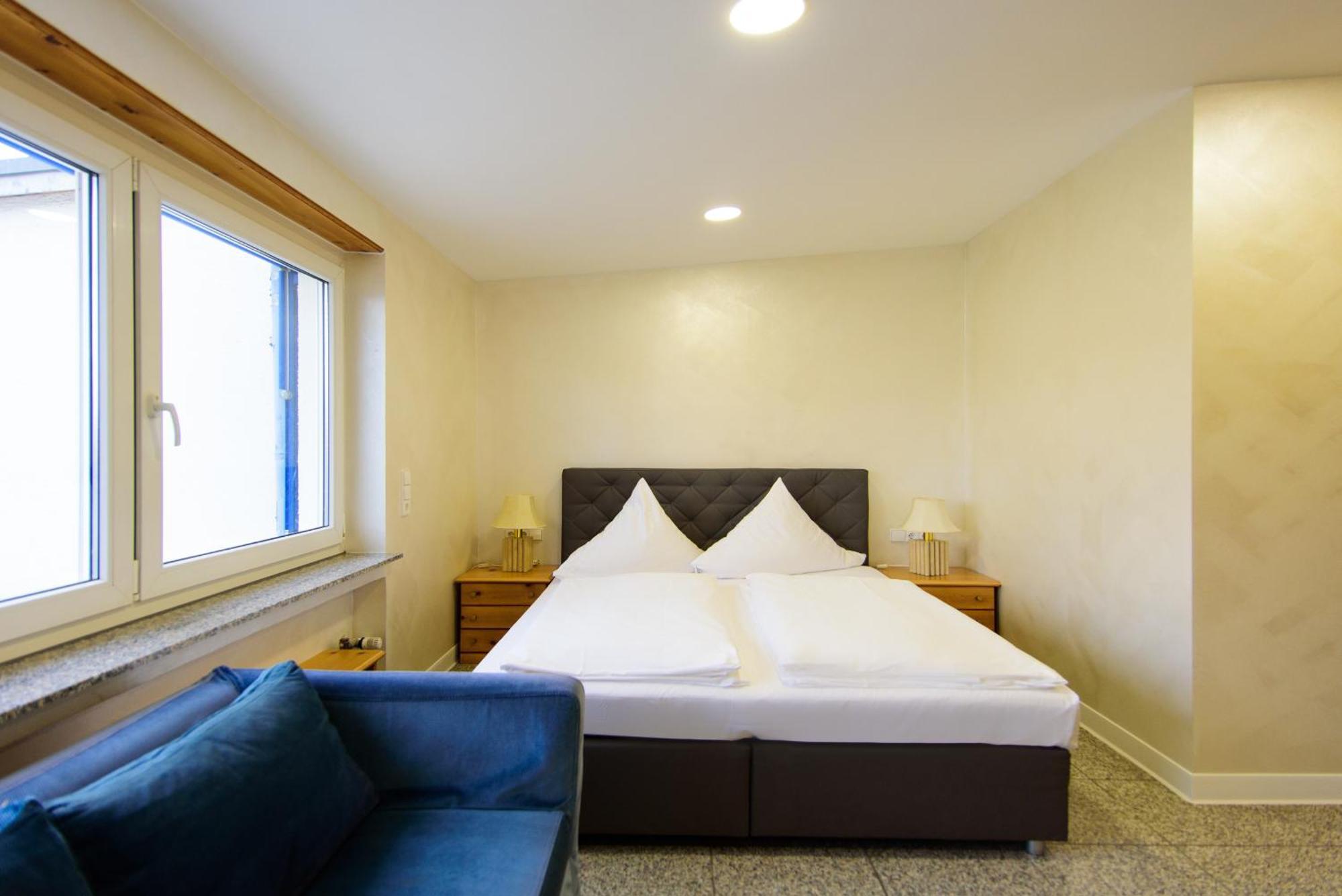 Bohn 3* Metzingen (Tubingen)
